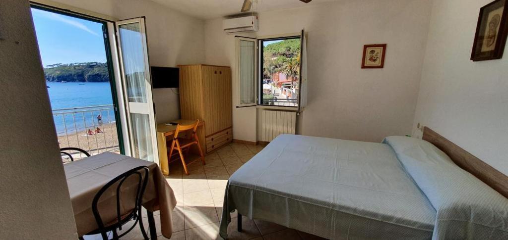 Appartamenti Villa Miramare Capoliveri  Ngoại thất bức ảnh