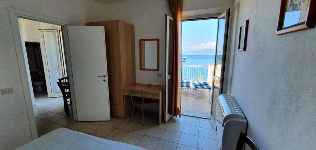 Appartamenti Villa Miramare Capoliveri  Ngoại thất bức ảnh